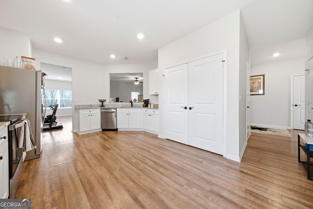 406 Samara Court 99, Fairburn, GA 30213