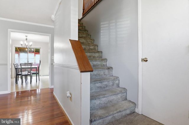 6230 HOCKER DR, Harrisburg, PA 17111