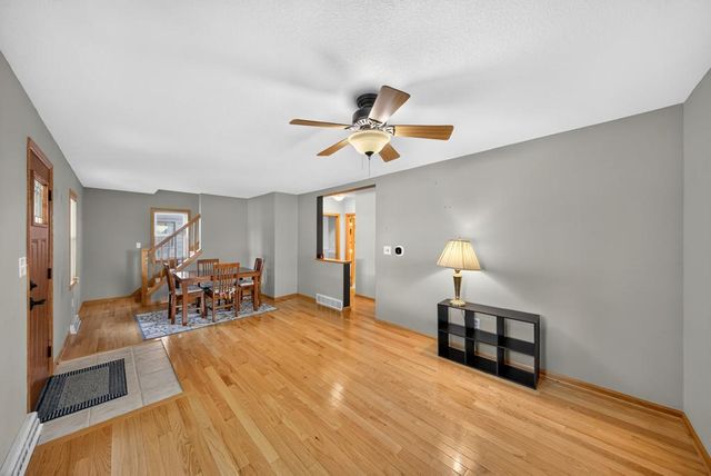 837 11th Avenue SE, Rochester, MN 55904