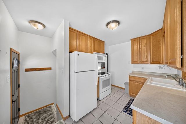 837 11th Avenue SE, Rochester, MN 55904