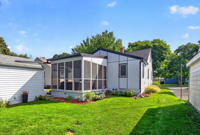837 11th Avenue SE, Rochester, MN 55904