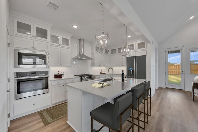 411 Sagebrush Trail, Sherman, TX 75092