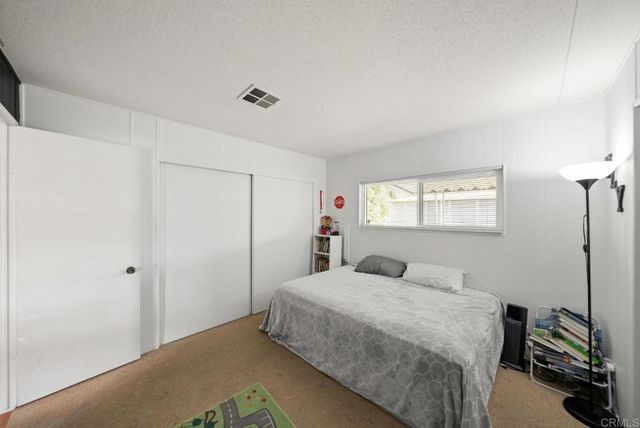 2700 E Valley Parkway 3, Escondido, CA 92027