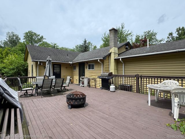 6785 Belleville Road, Van Buren Charter Township, MI 48111