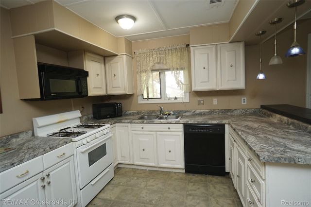 6785 Belleville Road, Van Buren Charter Township, MI 48111