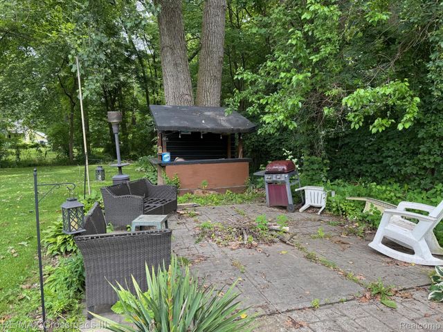 6785 Belleville Road, Van Buren Charter Township, MI 48111