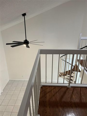 8433 LAURELON PLACE, Temple Terrace, FL 33637