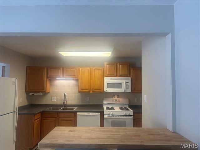 11768 Parish Drive, Bridgeton, MO 63044