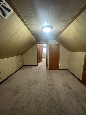 149 Parkwood Dr, Penn Hills, PA 15147