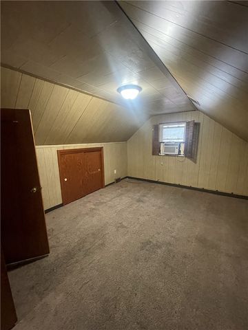 149 Parkwood Dr, Penn Hills, PA 15147