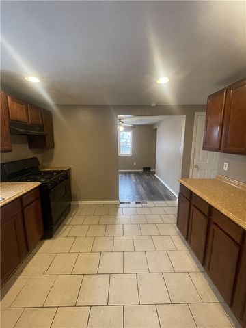 149 Parkwood Dr, Penn Hills, PA 15147