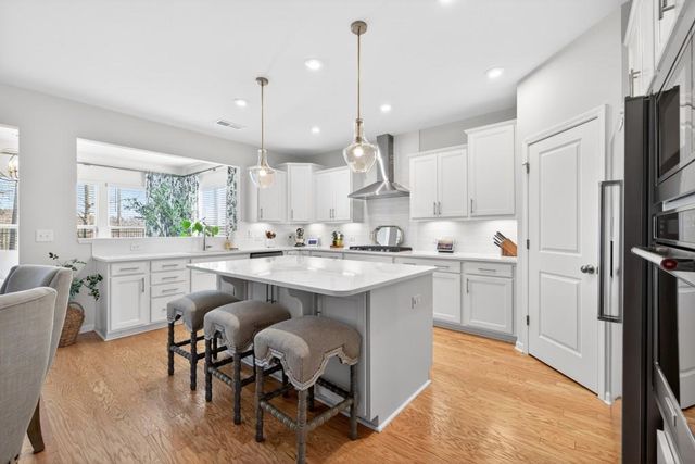 7277 Maple Brook Lane, Flowery Branch, GA 30542