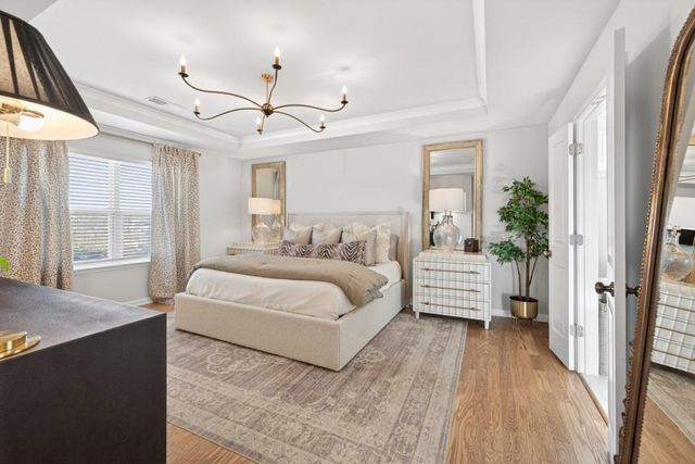 7277 Maple Brook Lane, Flowery Branch, GA 30542