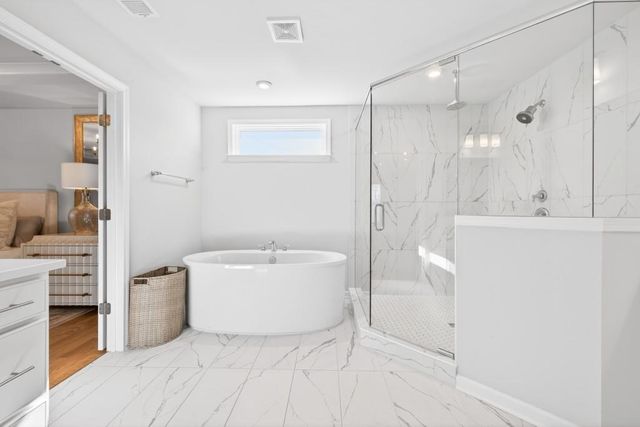 7277 Maple Brook Lane, Flowery Branch, GA 30542