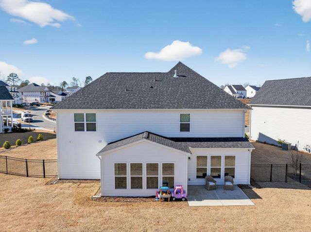 7277 Maple Brook Lane, Flowery Branch, GA 30542