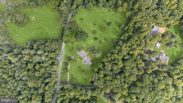 10367 HIDDEN LAKE LN, Rixeyville, VA 22737