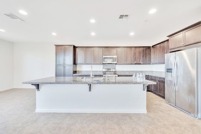 4747 Dundee St, Antioch, CA 94531