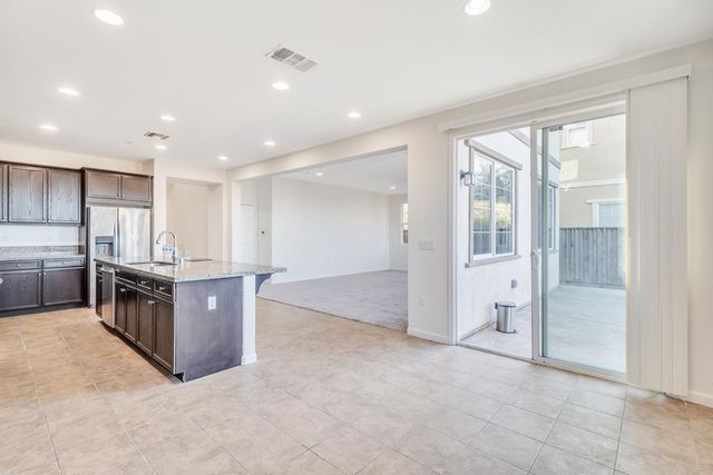 4747 Dundee St, Antioch, CA 94531