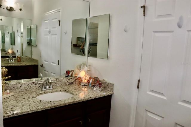 5824 CIRCA FISHHAWK BOULEVARD, Lithia, FL 33547