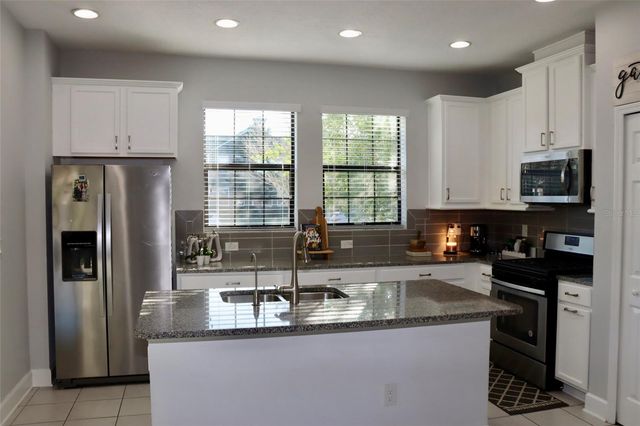 5824 CIRCA FISHHAWK BOULEVARD, Lithia, FL 33547