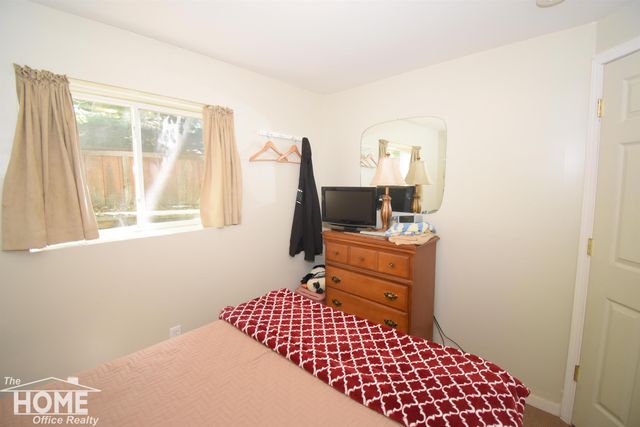 1121 & 1131 Lake Drive, Harrison, MI 48625
