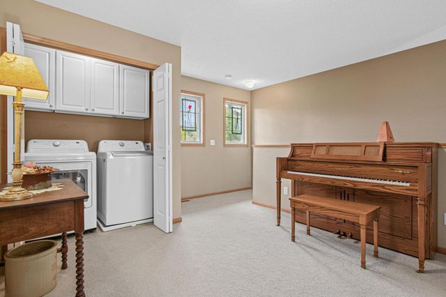 3204 Juniper Circle C, Woodbury, MN 55125