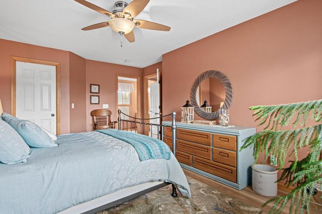 3204 Juniper Circle C, Woodbury, MN 55125