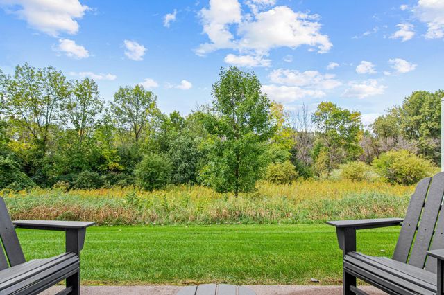 3204 Juniper Circle C, Woodbury, MN 55125