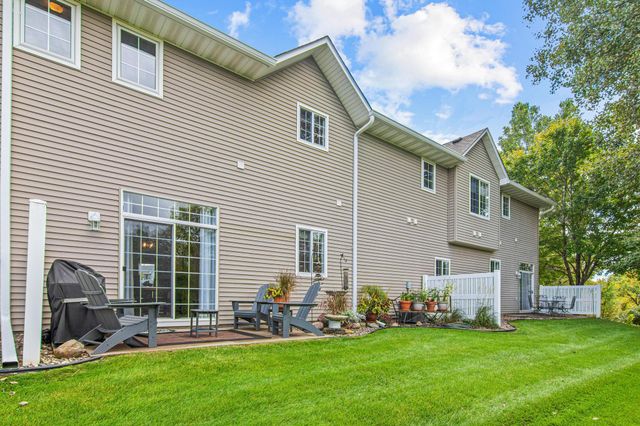 3204 Juniper Circle C, Woodbury, MN 55125