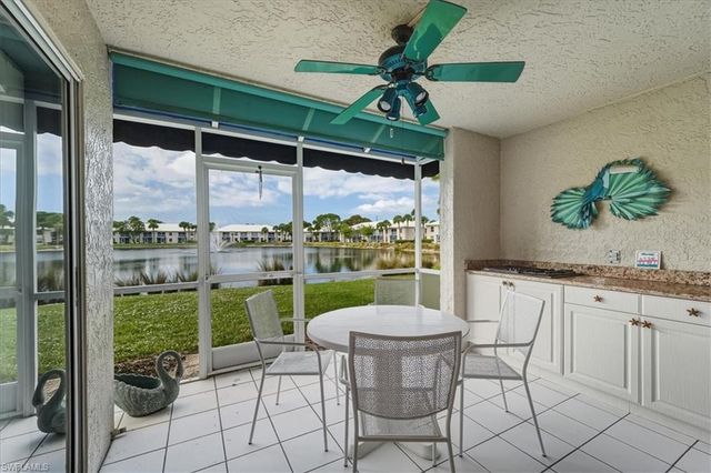 845 Gulf Pavilion DR # 102, Naples, FL 34108