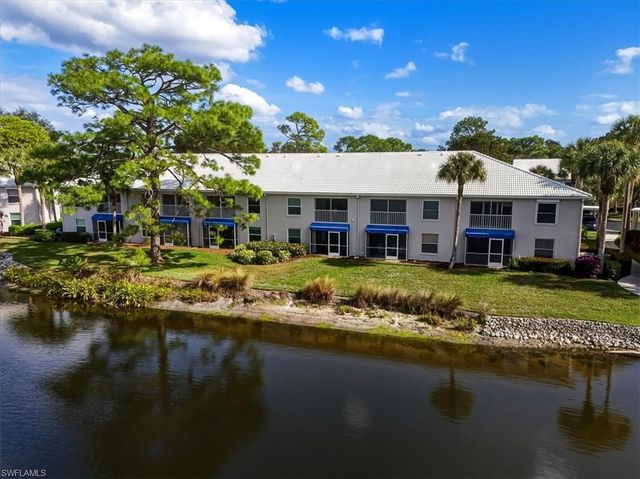 845 Gulf Pavilion DR # 102, Naples, FL 34108