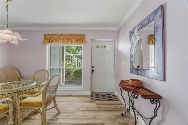 845 Gulf Pavilion DR # 102, Naples, FL 34108