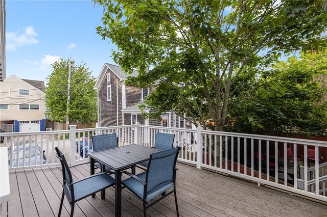 458 Thames Street B, Newport, RI 02840