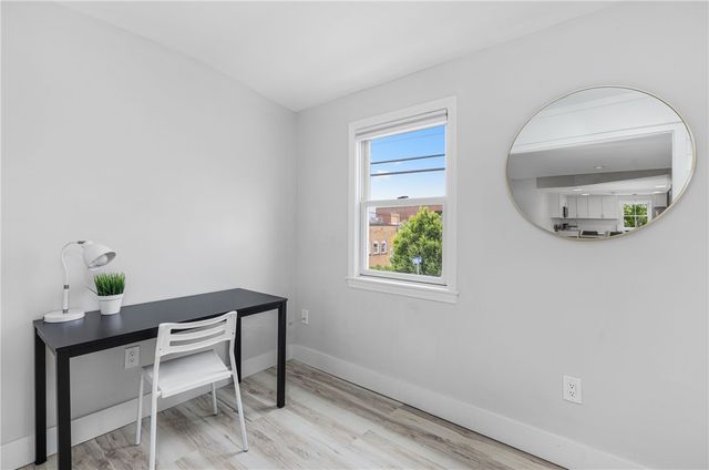 458 Thames Street B, Newport, RI 02840