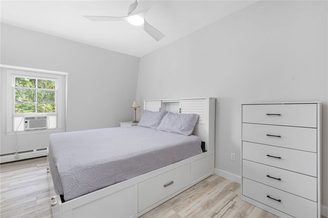 458 Thames Street B, Newport, RI 02840