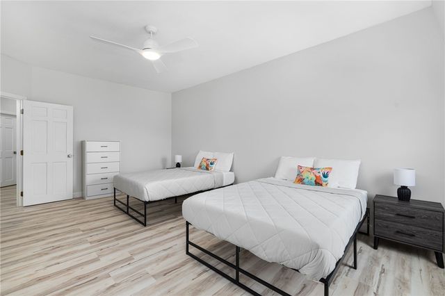 458 Thames Street B, Newport, RI 02840