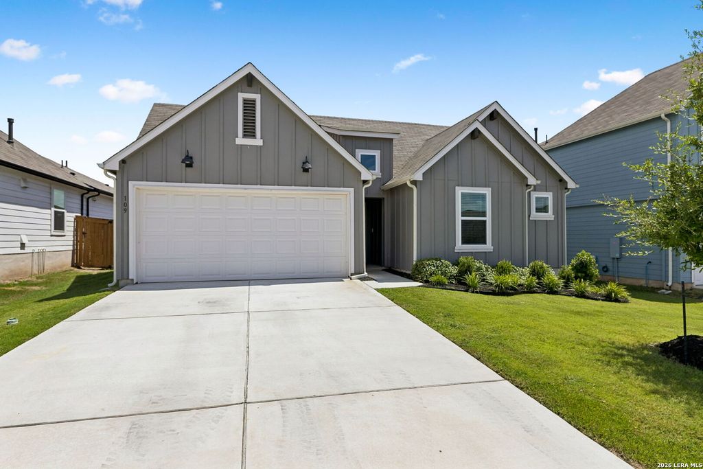 109 NETHERLAND ST, San Marcos, TX 78666
