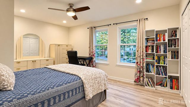 4 Letts Court, East Brunswick, NJ 08816
