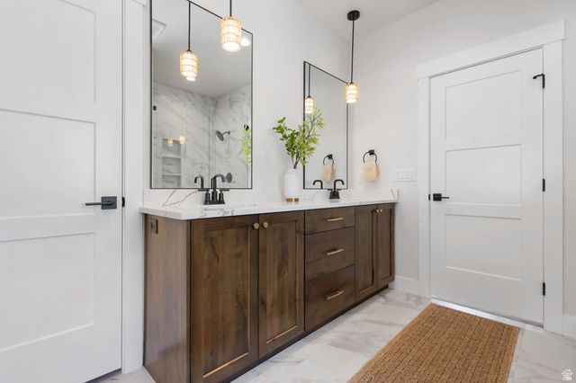 619 E MOUNTAIN RD., North Ogden, UT 84414