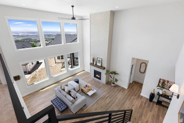 619 E MOUNTAIN RD., North Ogden, UT 84414