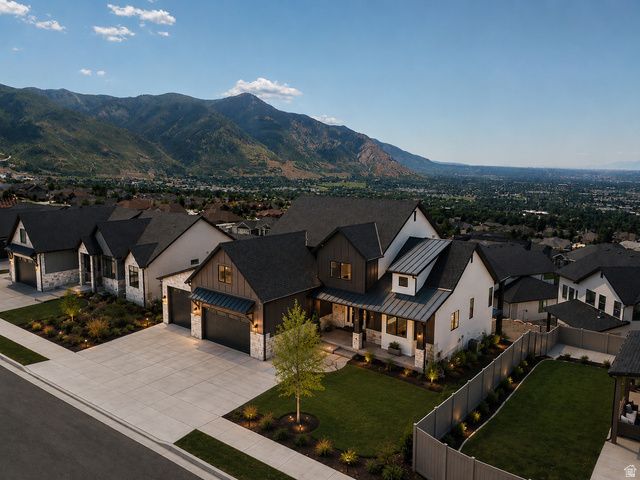 619 E MOUNTAIN RD., North Ogden, UT 84414
