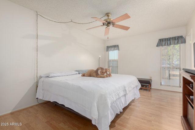 11065 W EDGEWOOD Drive, Sun City, AZ 85351