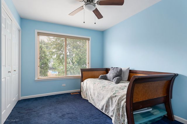 7770 Rippling Ridge Court, Gurnee, IL 60031