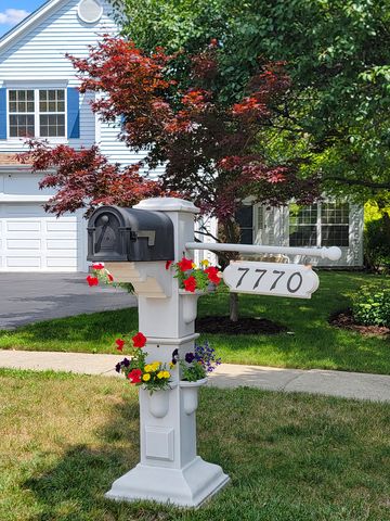 7770 Rippling Ridge Court, Gurnee, IL 60031