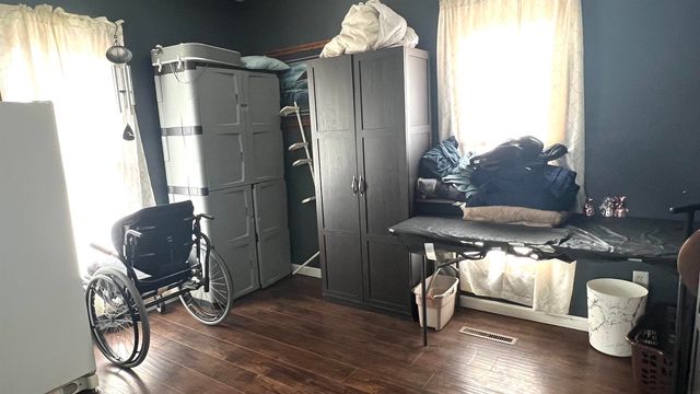 215 S Woodward Avenue, Fredericksburg, IA 50630