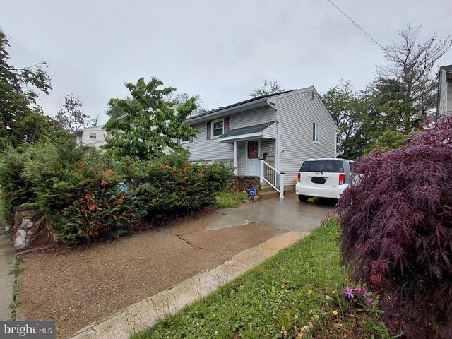 2242 NORWOOD AVE, Pennsauken, NJ 08110