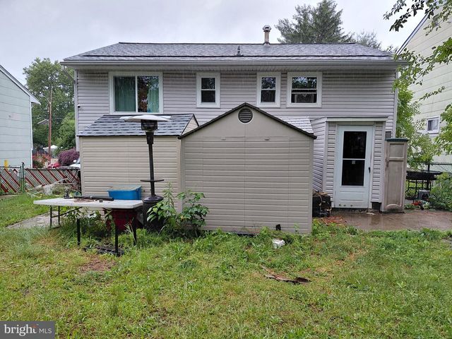 2242 NORWOOD AVE, Pennsauken, NJ 08110