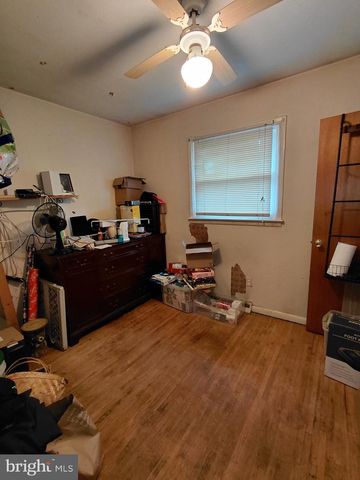 2242 NORWOOD AVE, Pennsauken, NJ 08110