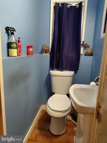 2242 NORWOOD AVE, Pennsauken, NJ 08110