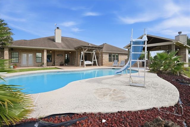 5844 Santa Clara, Robstown, TX 78380